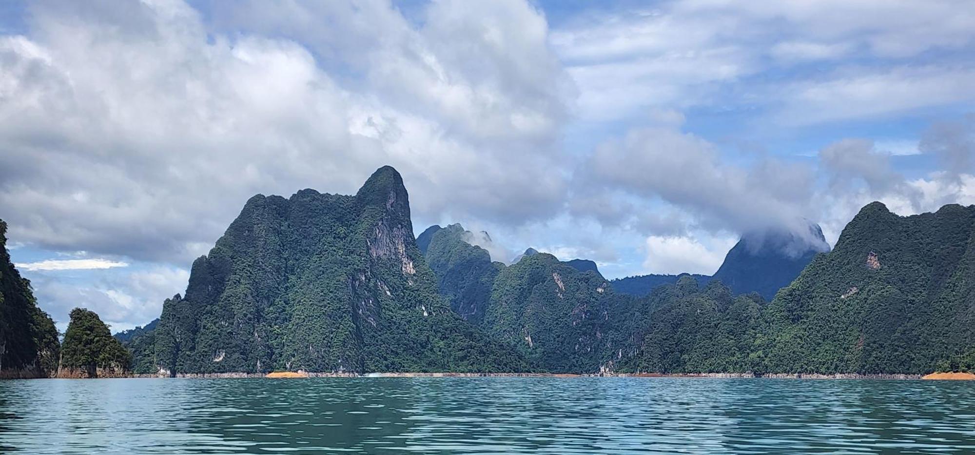 Khao Sok National Park Khaosok Happy House Bed & Breakfast エクステリア 写真